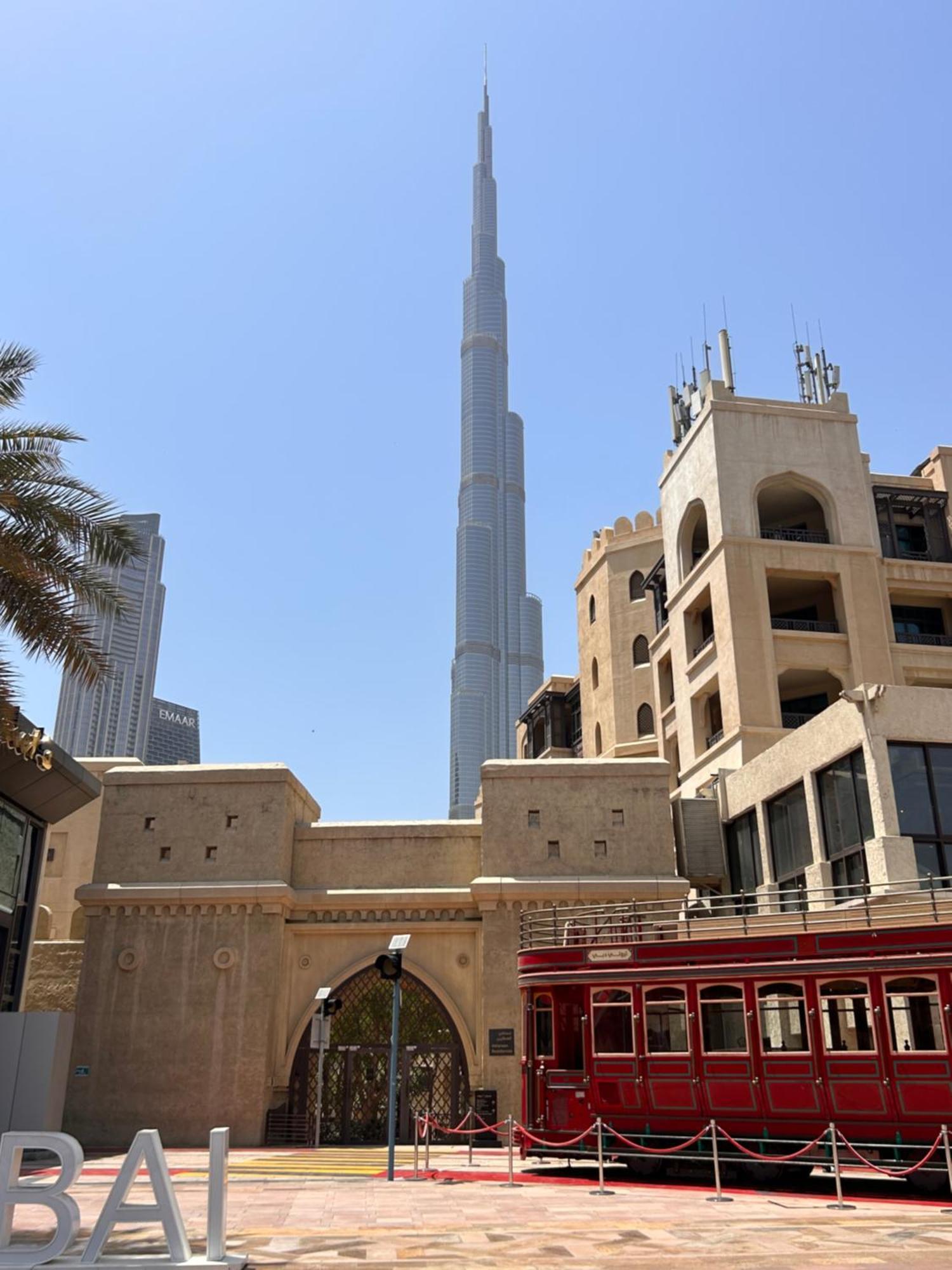 Mall Aparment