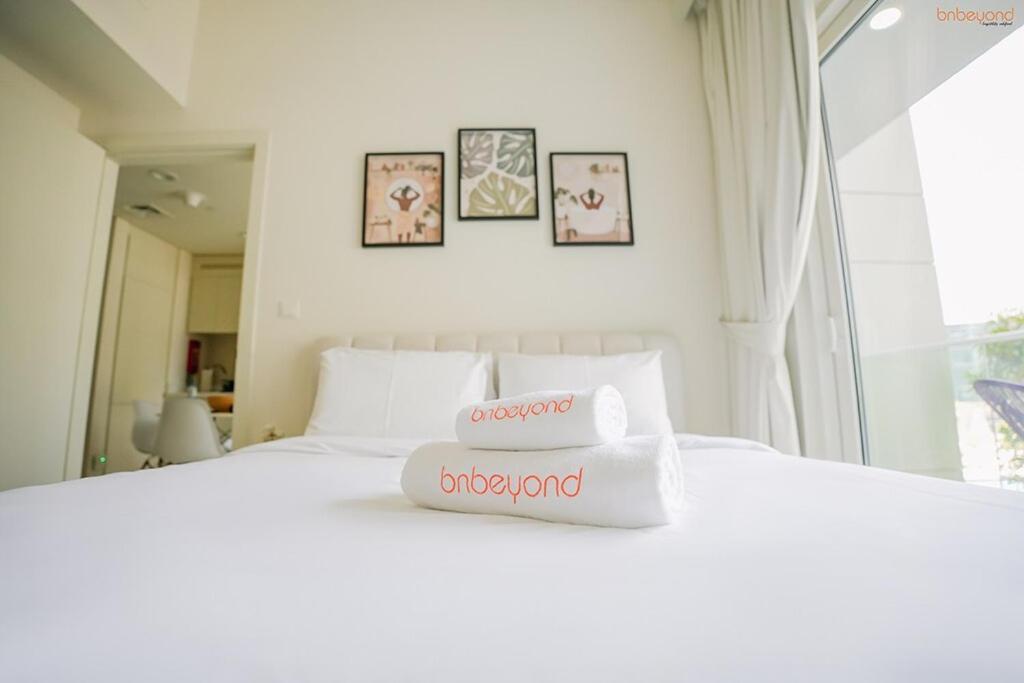 Bnbeyond's Serene Poolside Bliss Apartment *