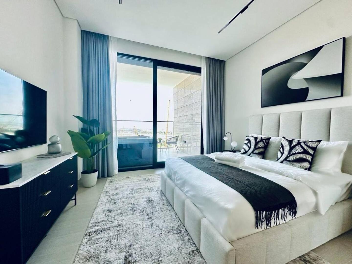 Apartment Elegant Canal View Business Bay