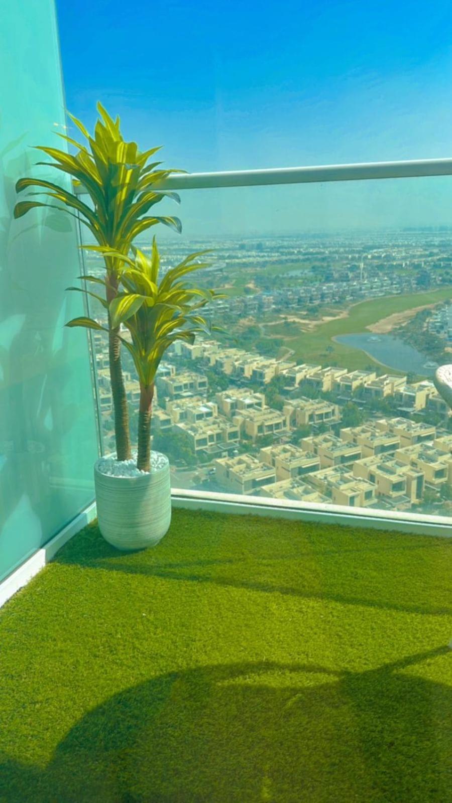 Modern On Golf Course - Damac Hills Apartment Dubai