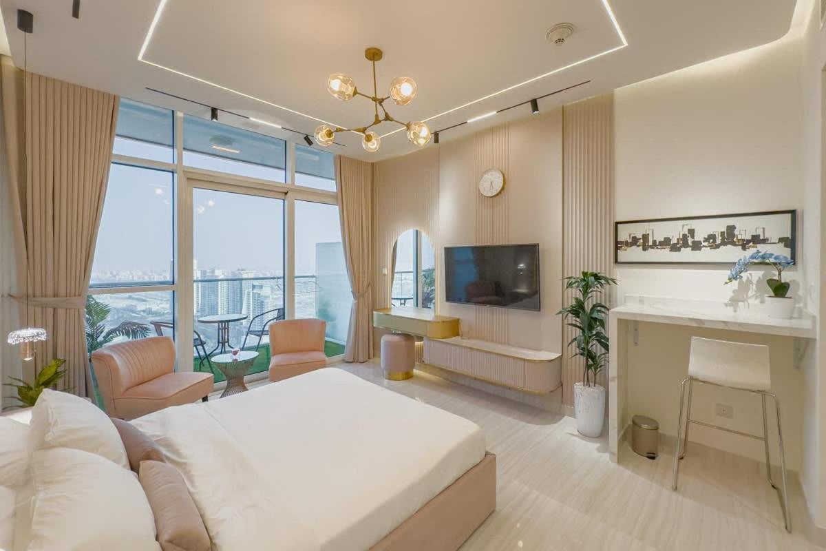 Apartment Damac Hills Carson On Golf Course Dubai