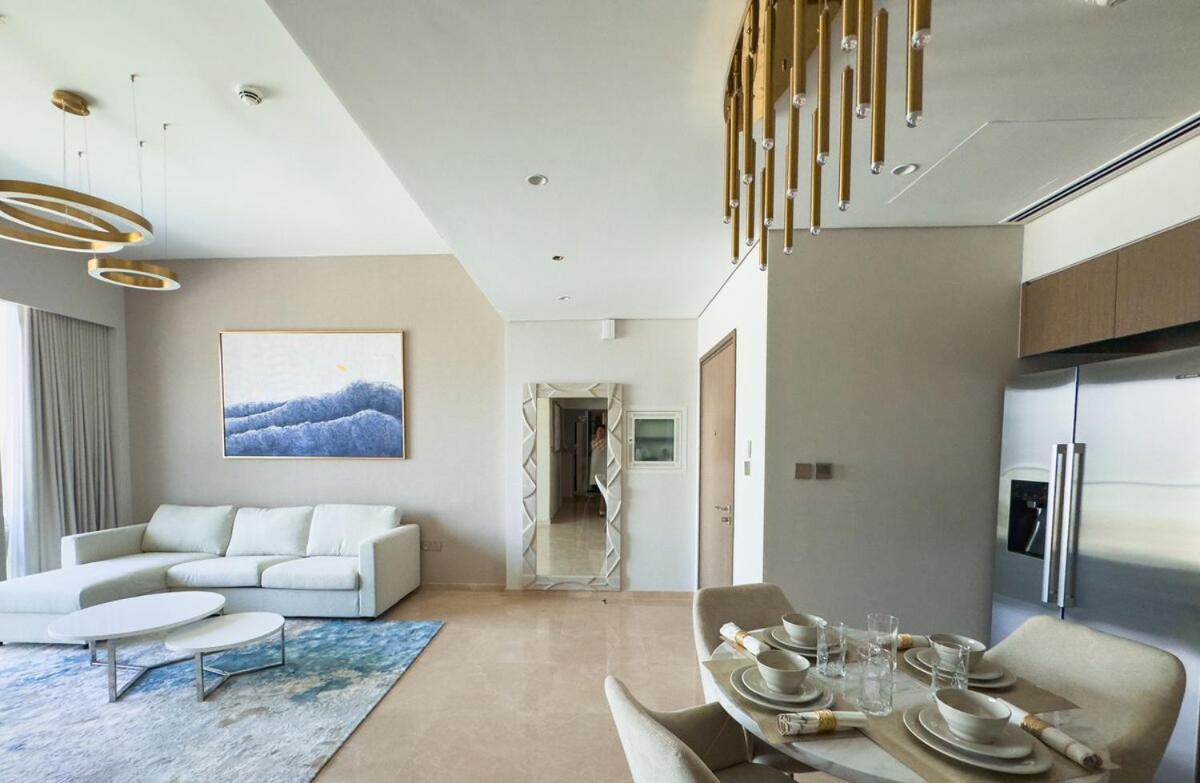 Grande Residences With Burj Khalifa View From 16th Floor For 6-guests Apartment