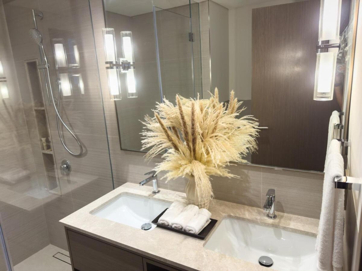 Apartment Grande Residences With Burj Khalifa View From 16th Floor For 6-guests *