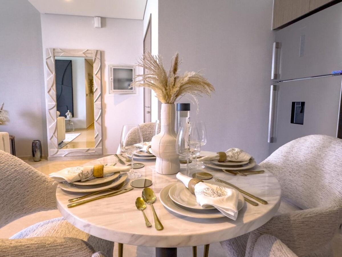 Grande Residences With Burj Khalifa View From 16th Floor For 6-guests Apartment