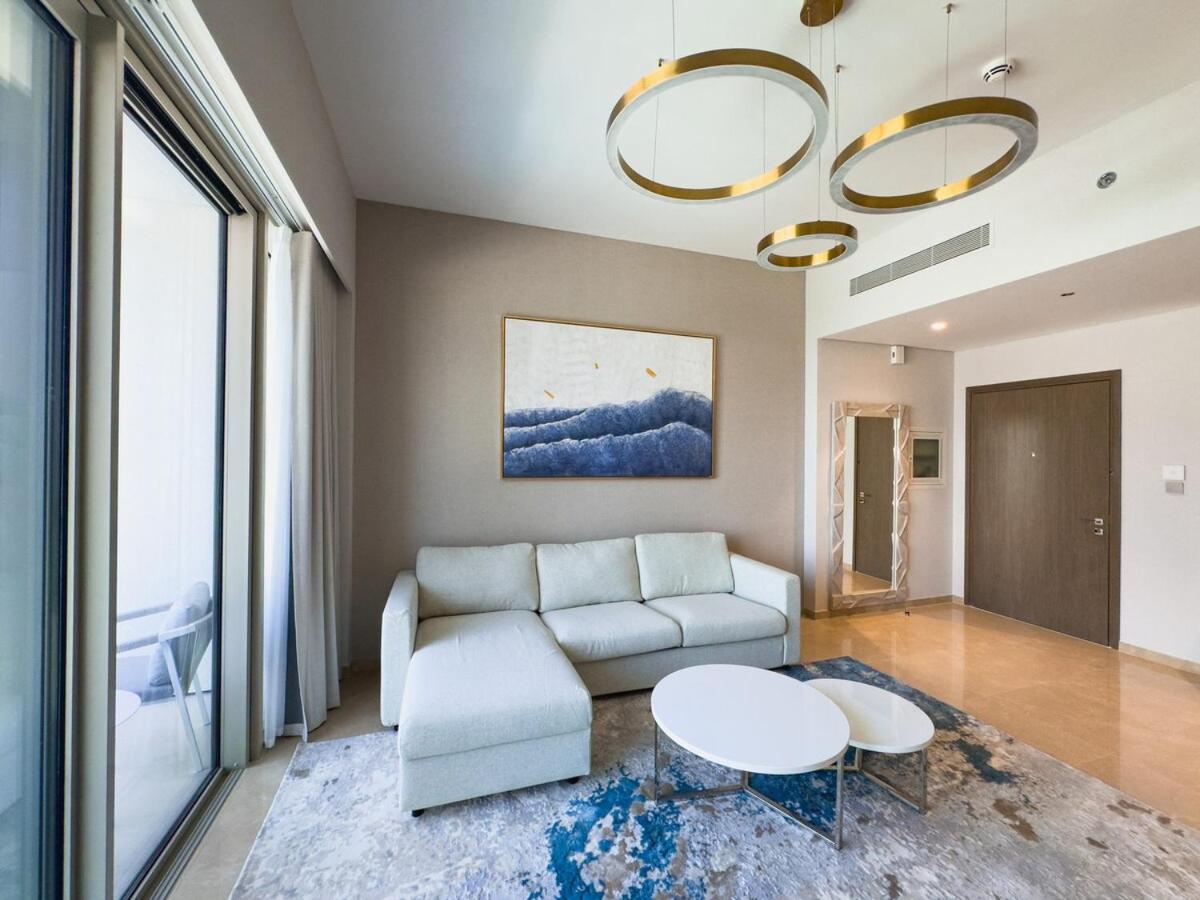 Grande Residences With Burj Khalifa View From 16th Floor For 6-guests Apartment