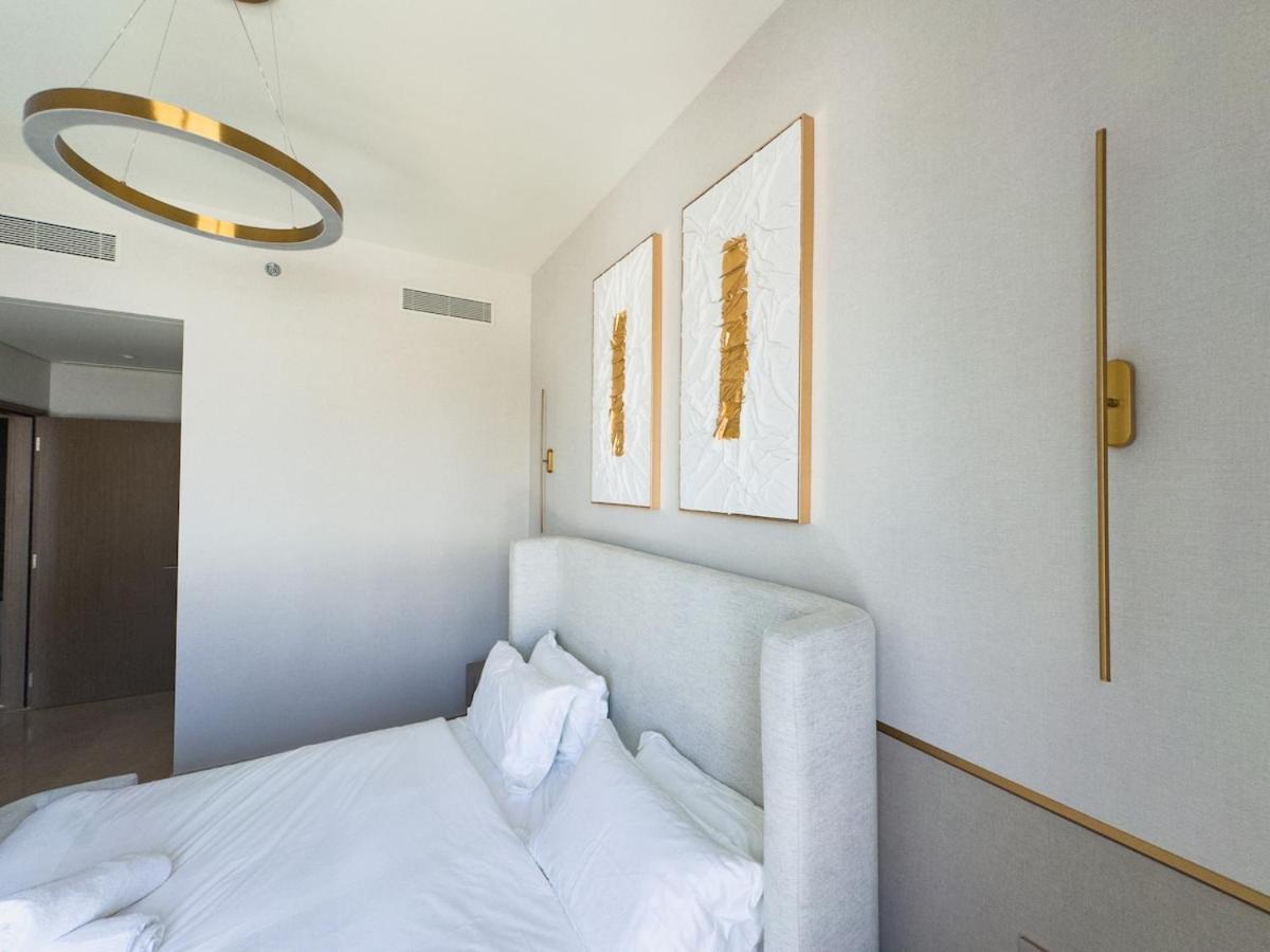 Grande Residences With Burj Khalifa View From 16th Floor For 6-guests