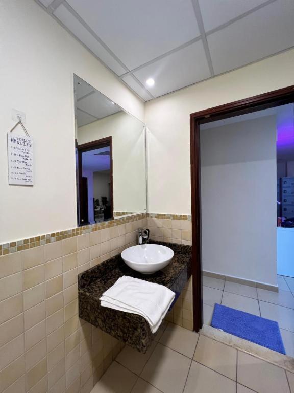 Apartment Sadaf 7 House Jbr For Tourists *