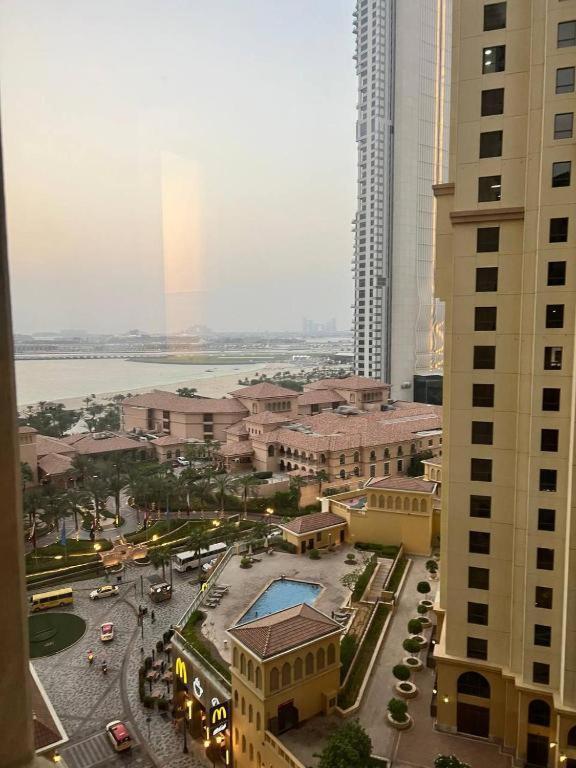 Apartment Sadaf 7 House Jbr For Tourists *