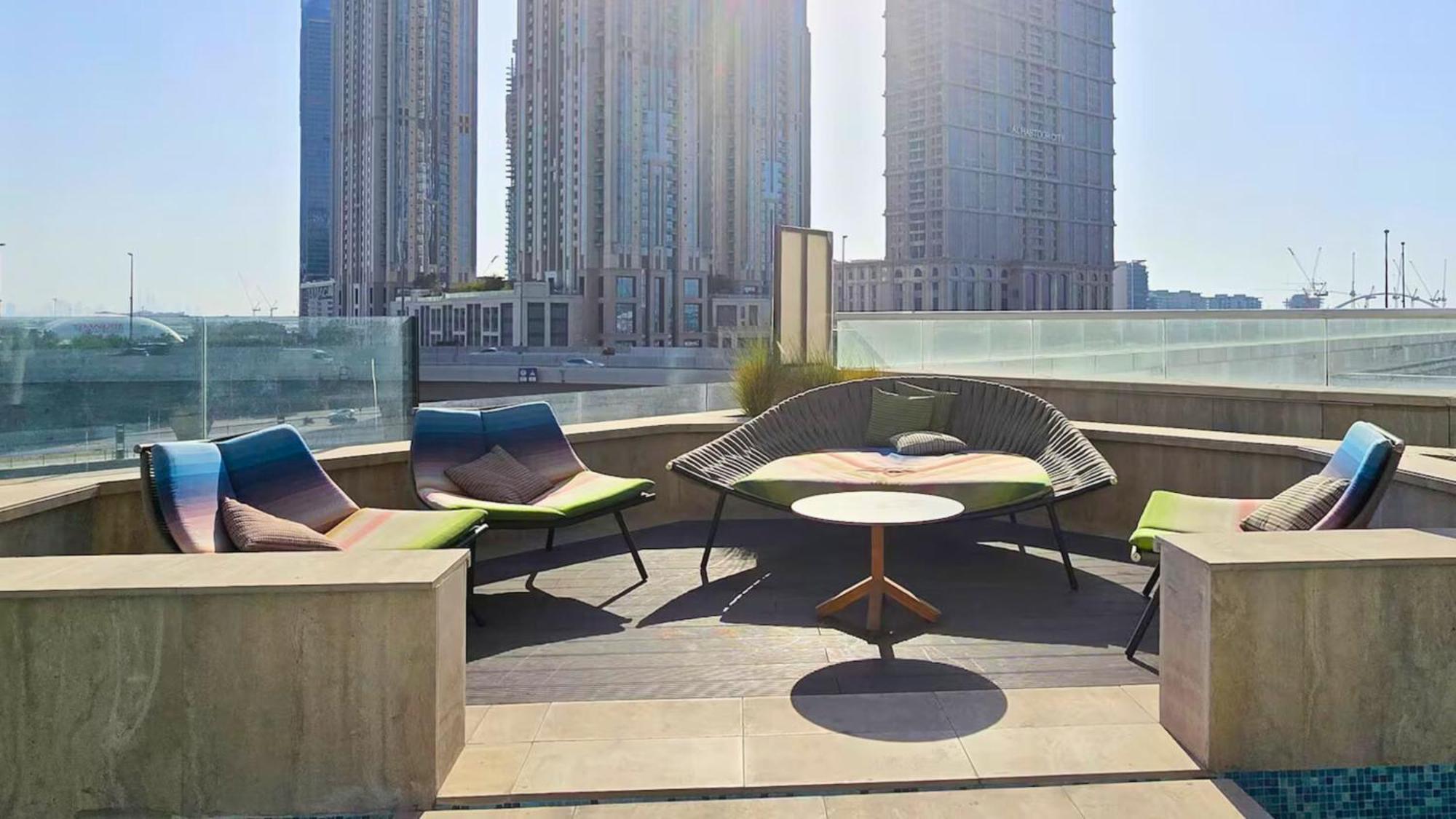 Trps - Urban Oasis, Business Bay - Contemporary 2br In A Secure Community Apartment *