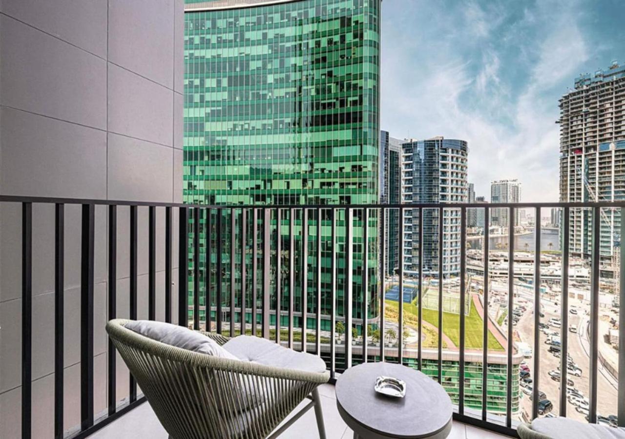 Waterfront 1br - Canal View - Fully Furnished Apartment