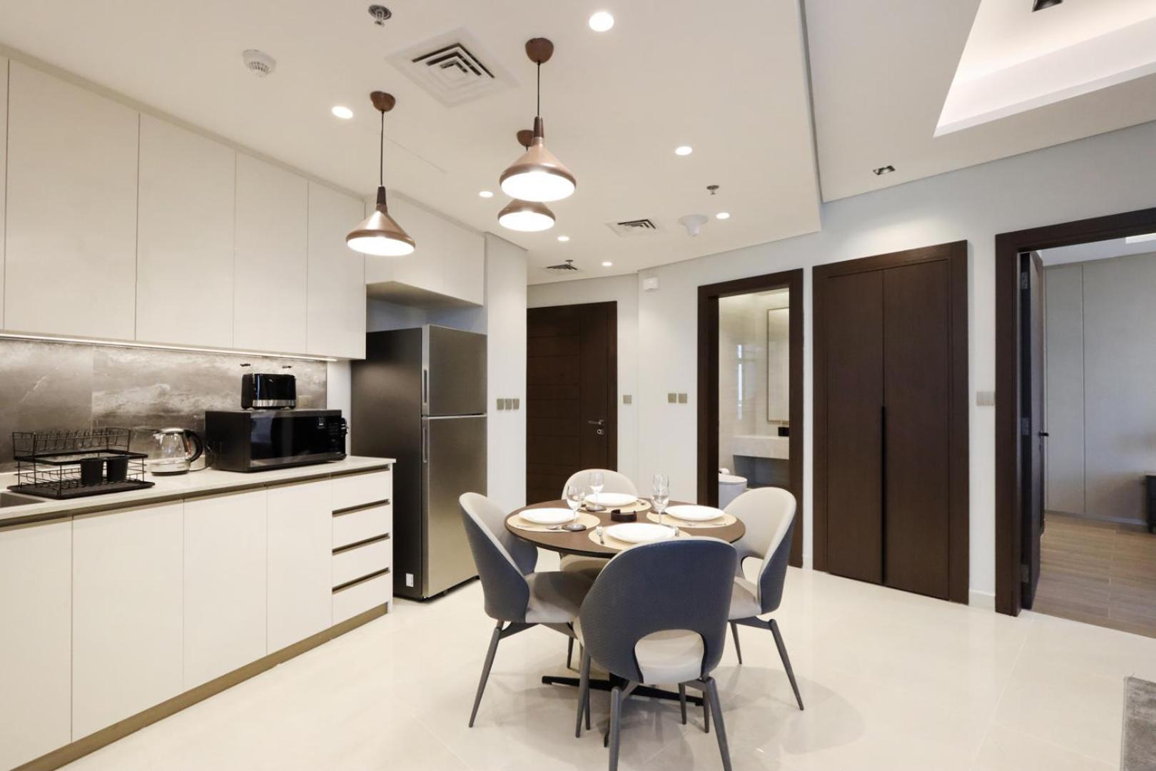 High-floor 1br With Burj Khalifa View Prime Location Apartment