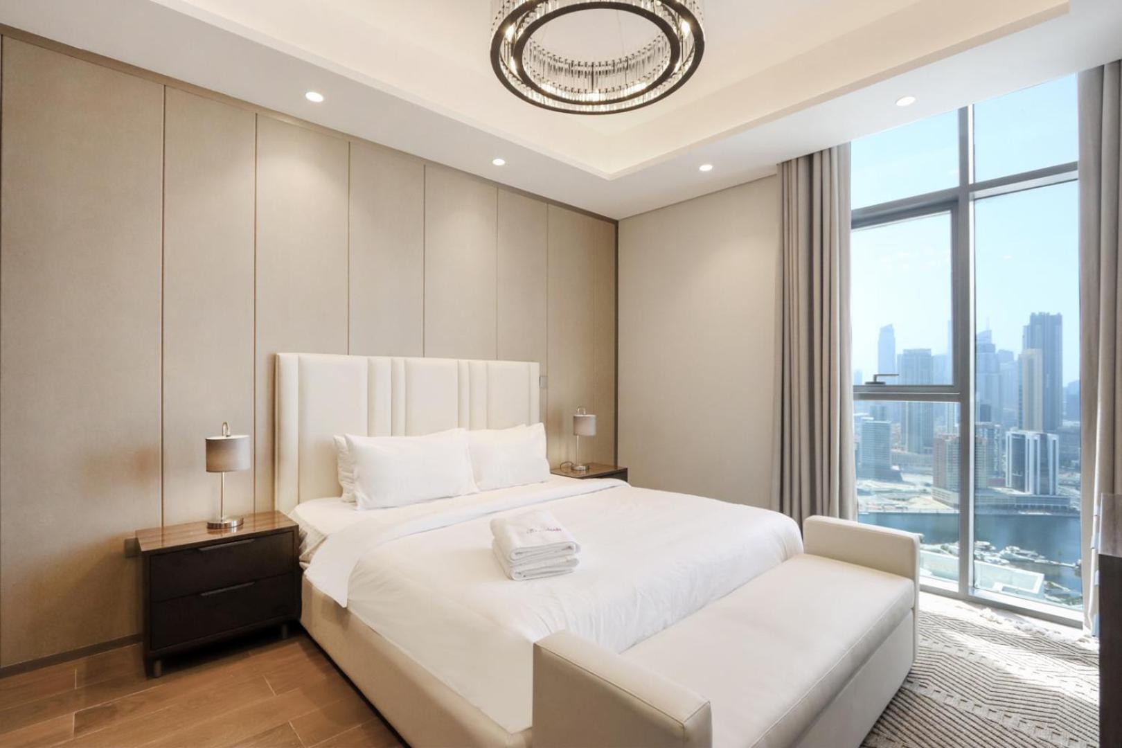 Apartment High-floor 1br With Burj Khalifa View Prime Location *