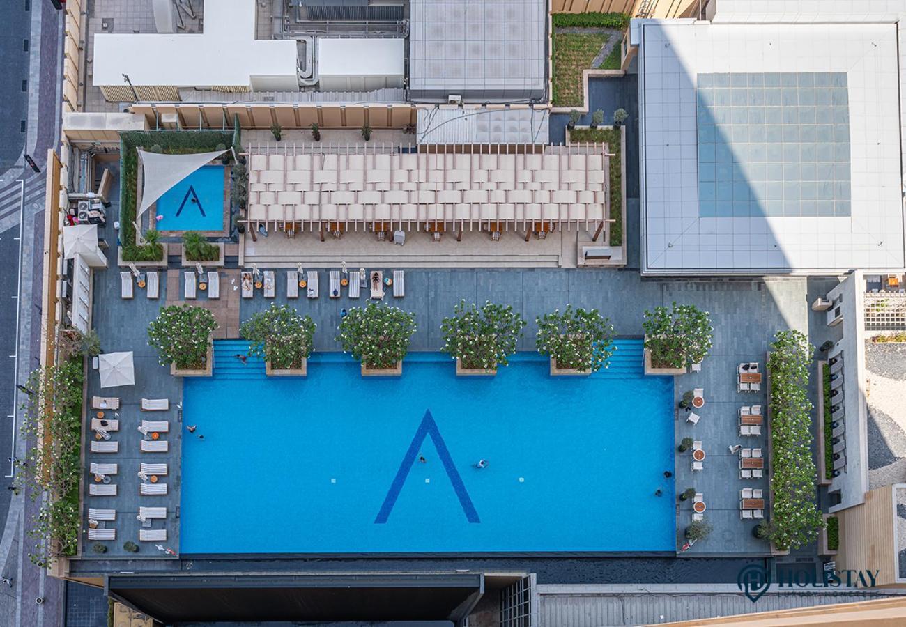 Holistay Luxury Homes - Burj Khalifa View - Direct Access Mall *
