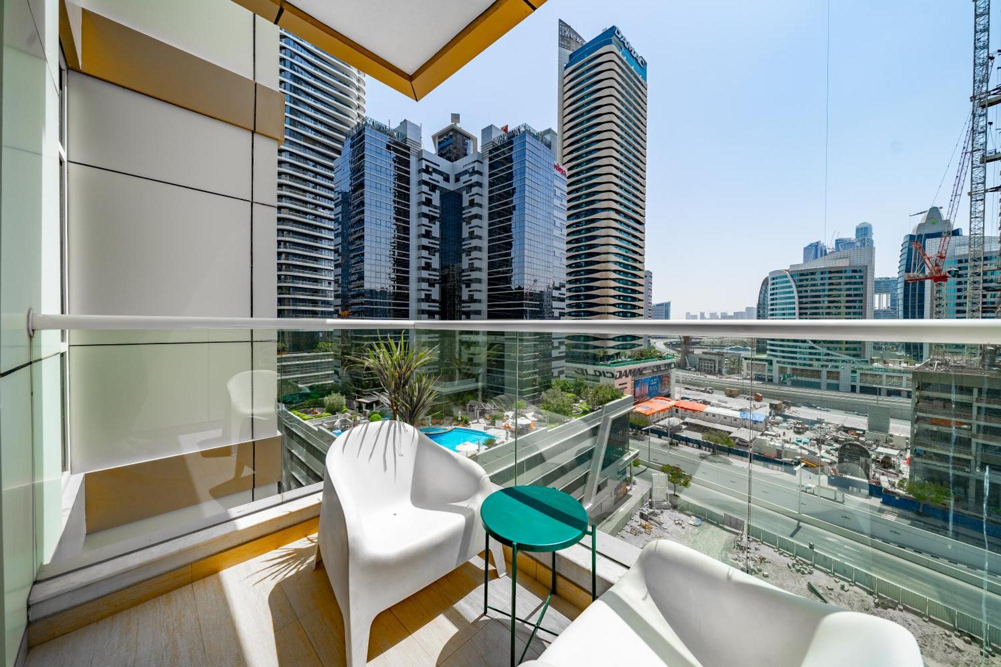 Apartment 1br + Maid In Downtown *