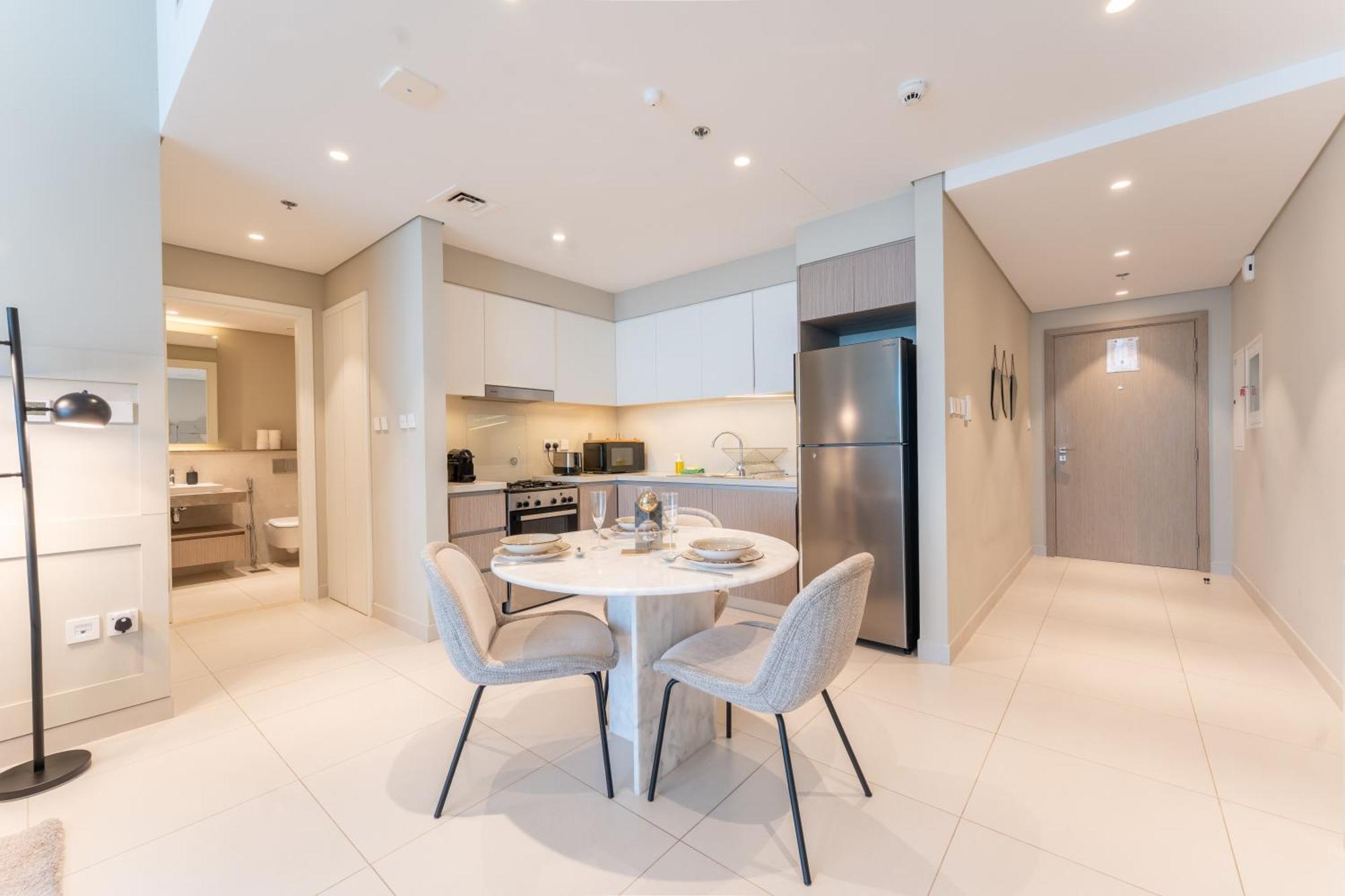 Apartment Elegant Luxury With Stunning Views In Creek Harbour By Aya Boutique *