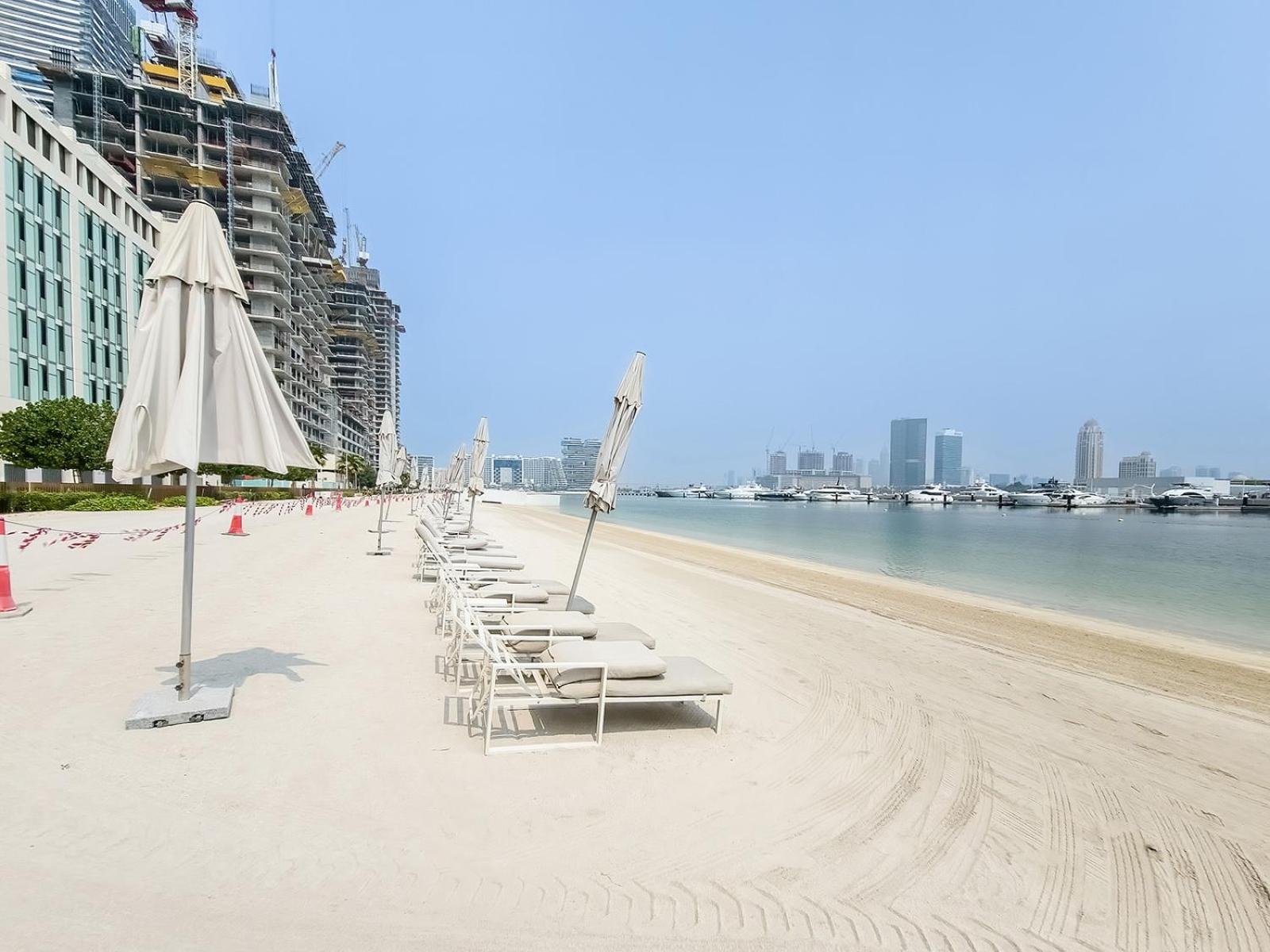Lovely In Vista Tower, Beachfront Apartment Dubai