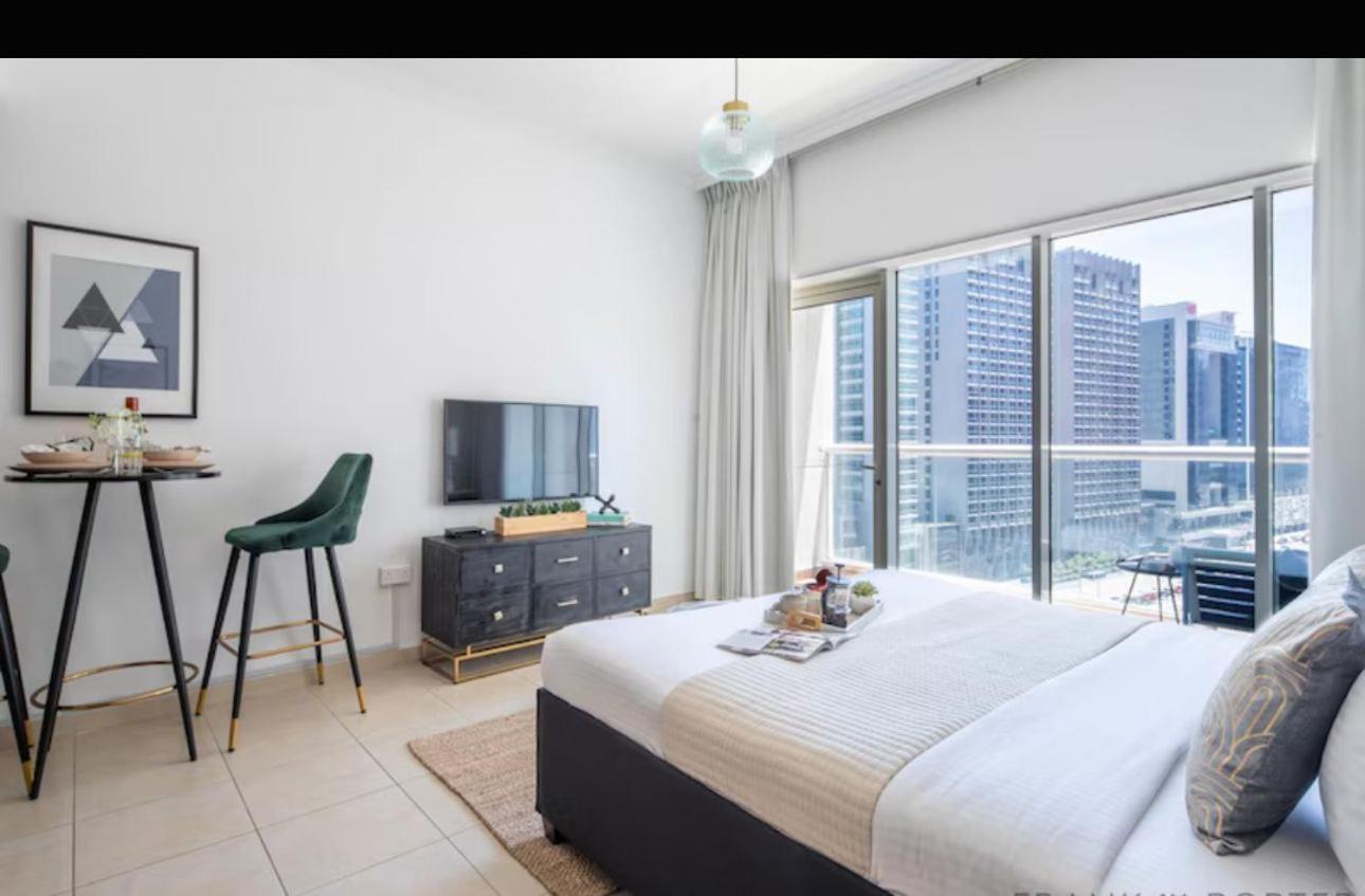 Apartment Downtown Burj Al Nujoom Mall & Burj Khalifa *