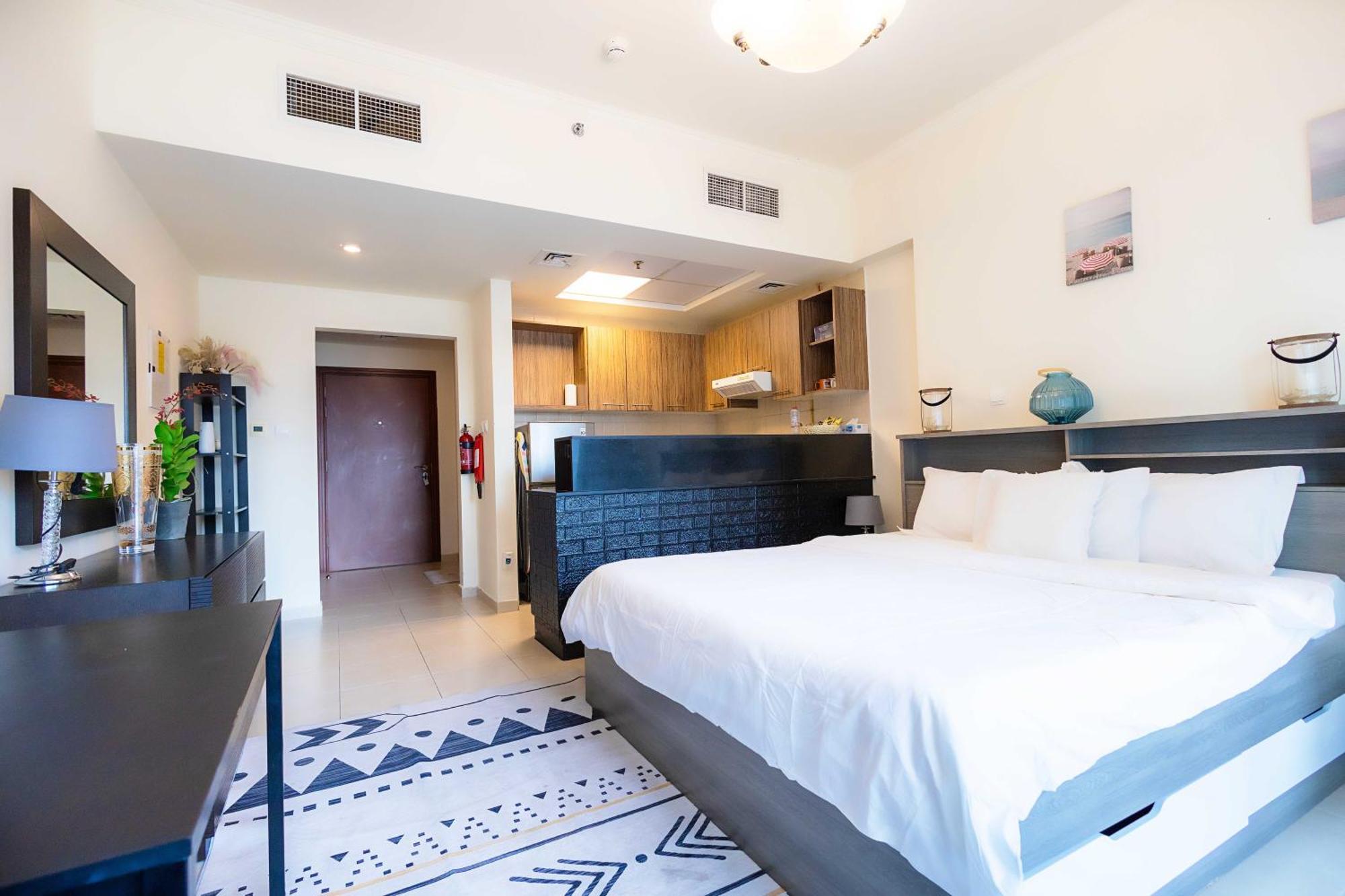 Apartment Downtown Burj Al Nujoom Mall & Burj Khalifa Dubai