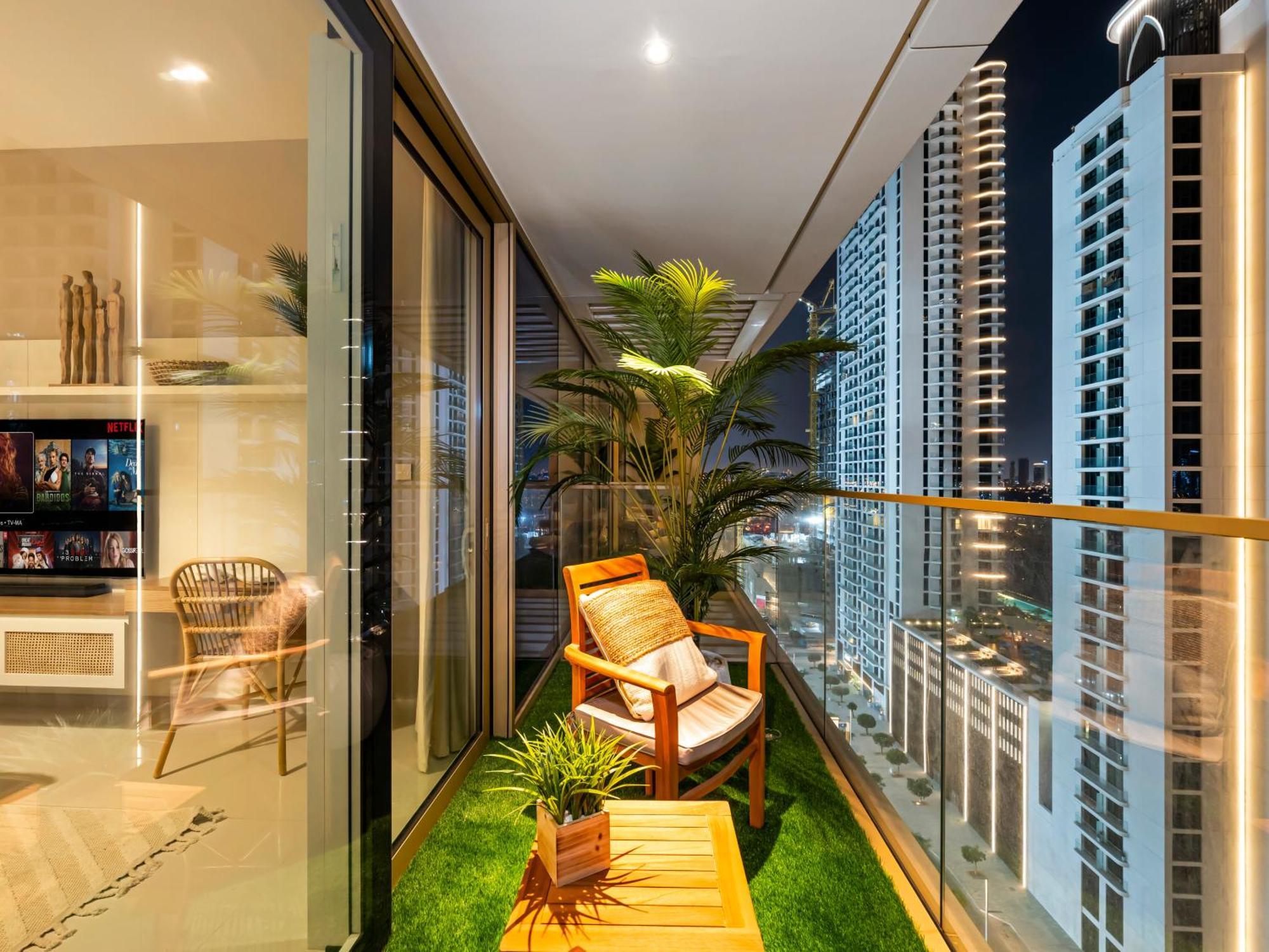 Apartment Luxury Spacious 2 Bedroom Private And Views *