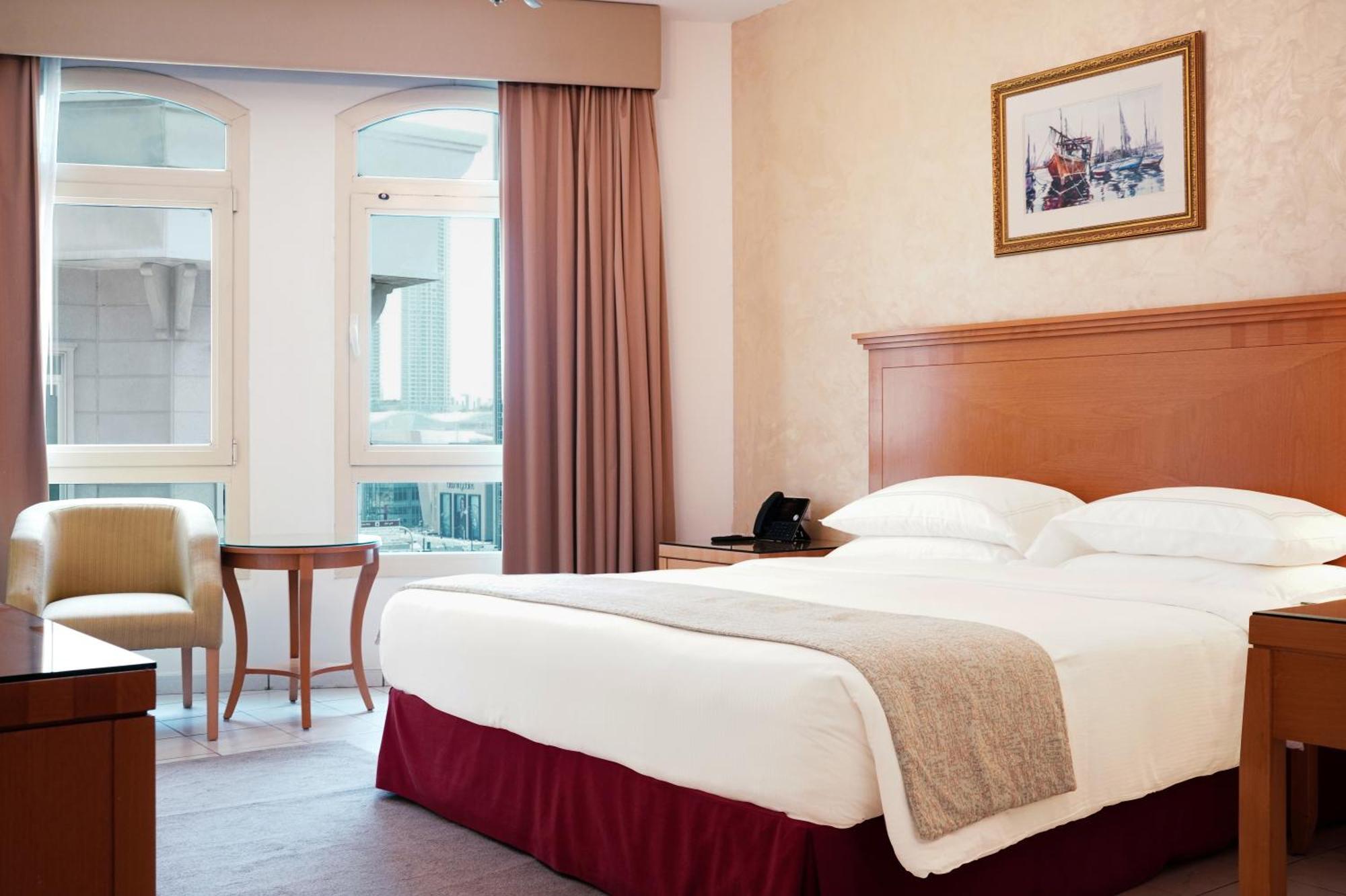 Apartment Roda Al Murooj Residences Dubai