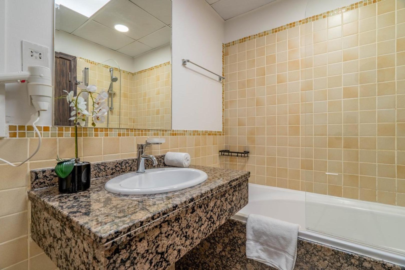 Guestready - Beachfront Delight In Jbr