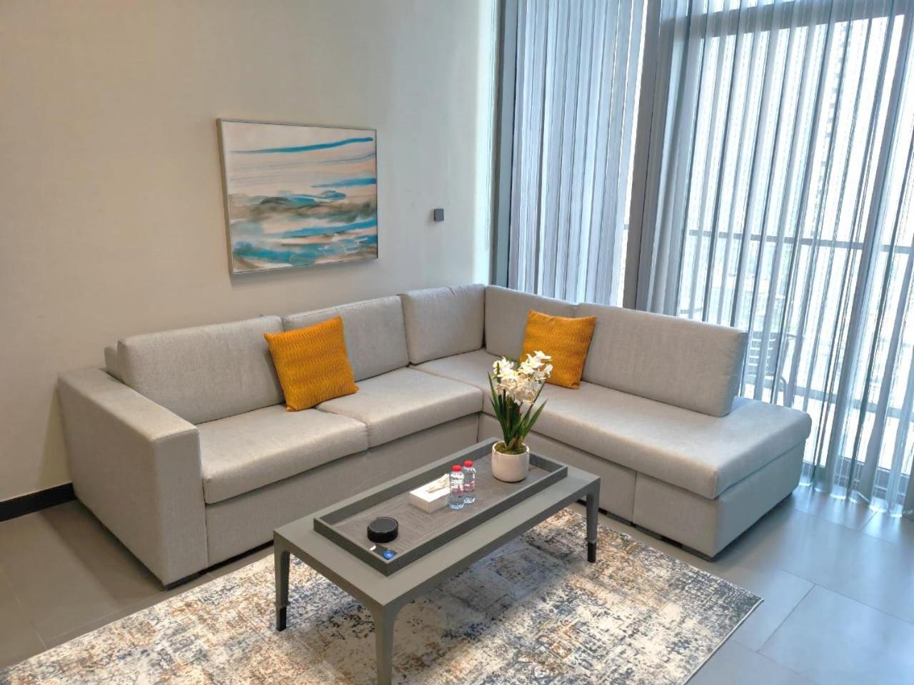 Apartment Brand New Luxury One Bedroom Dubai
