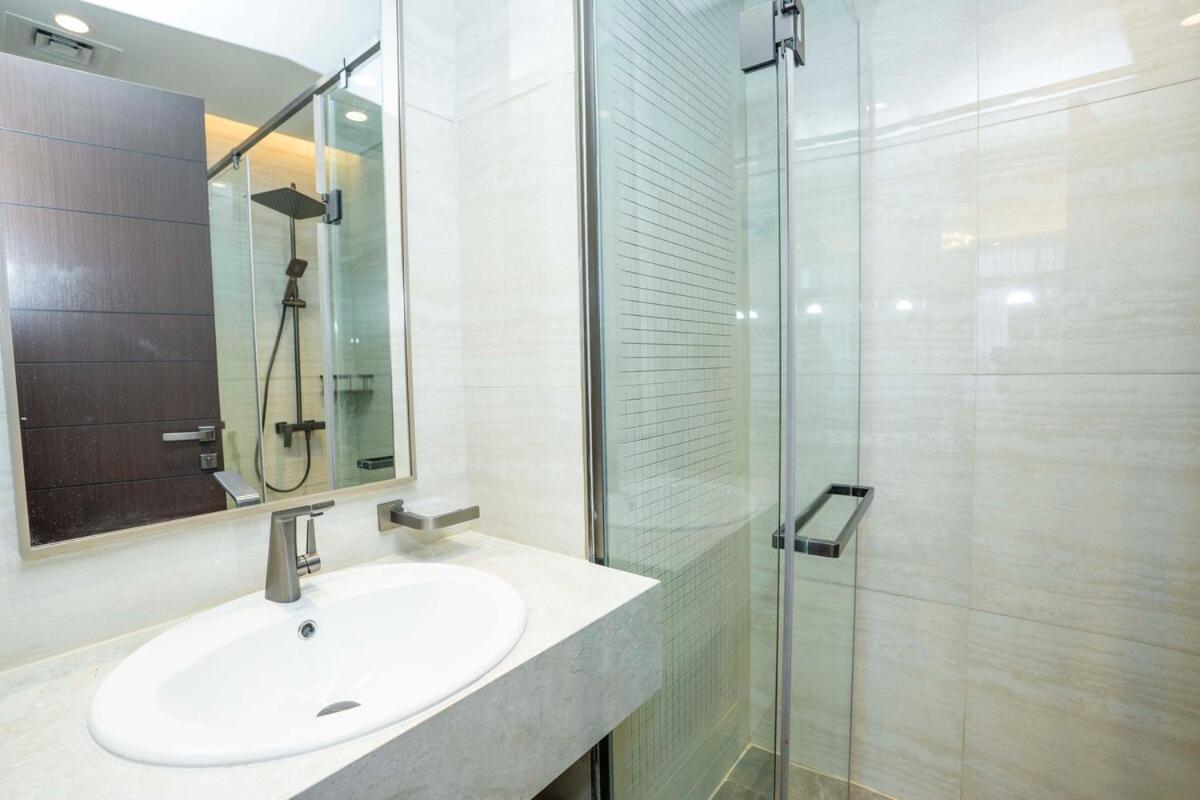 Stylish 2br In Business Bay Life - Free Pool * Dubai