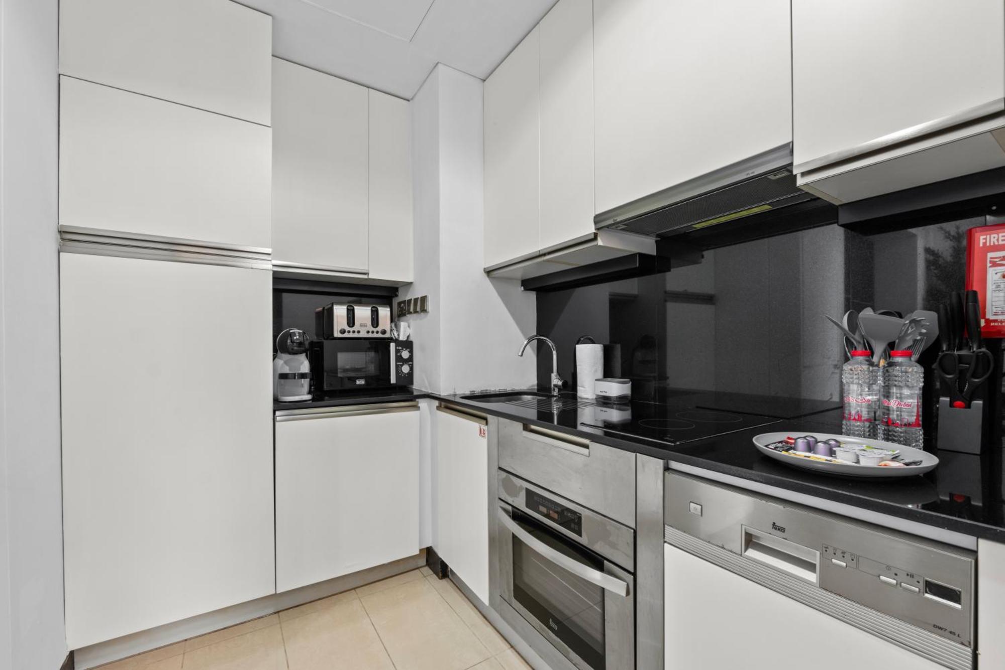 The Address Marina - Lux Living Dubai