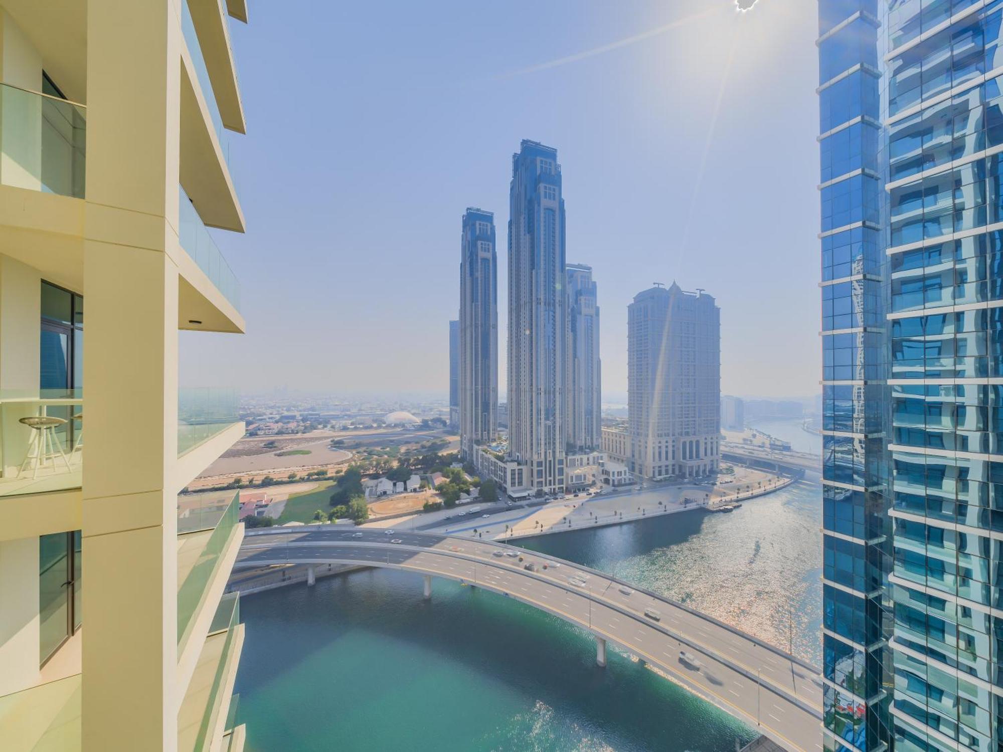 Trps - Urban Oasis, Business Bay - Contemporary 2br In A Secure Community Apartment Dubai