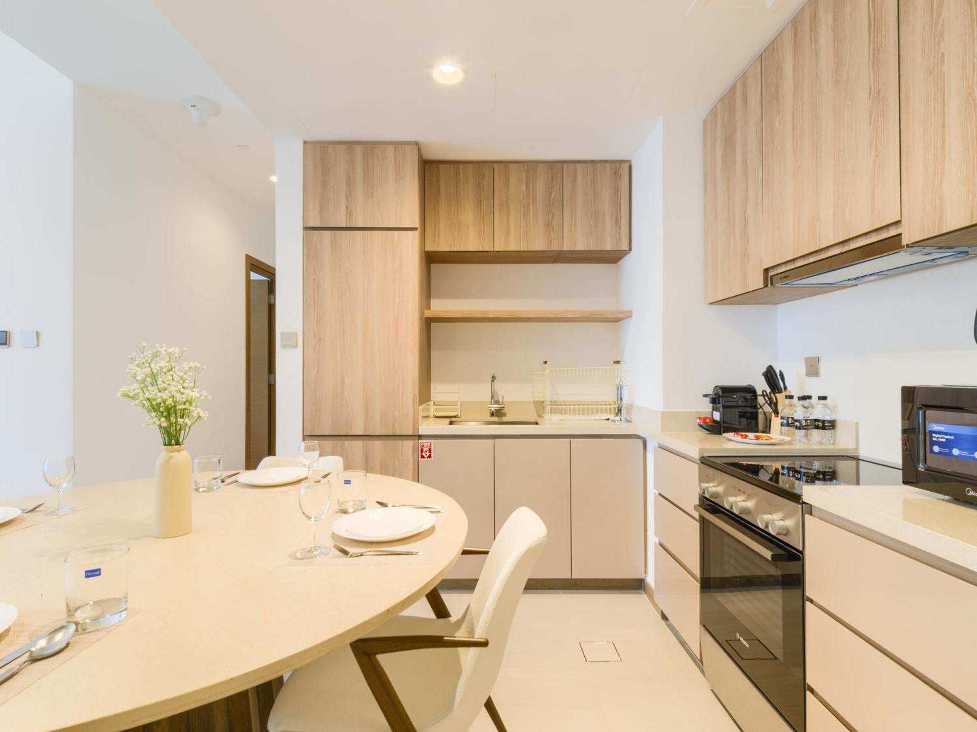 Trps - Urban Oasis, Business Bay - Contemporary 2br In A Secure Community Apartment