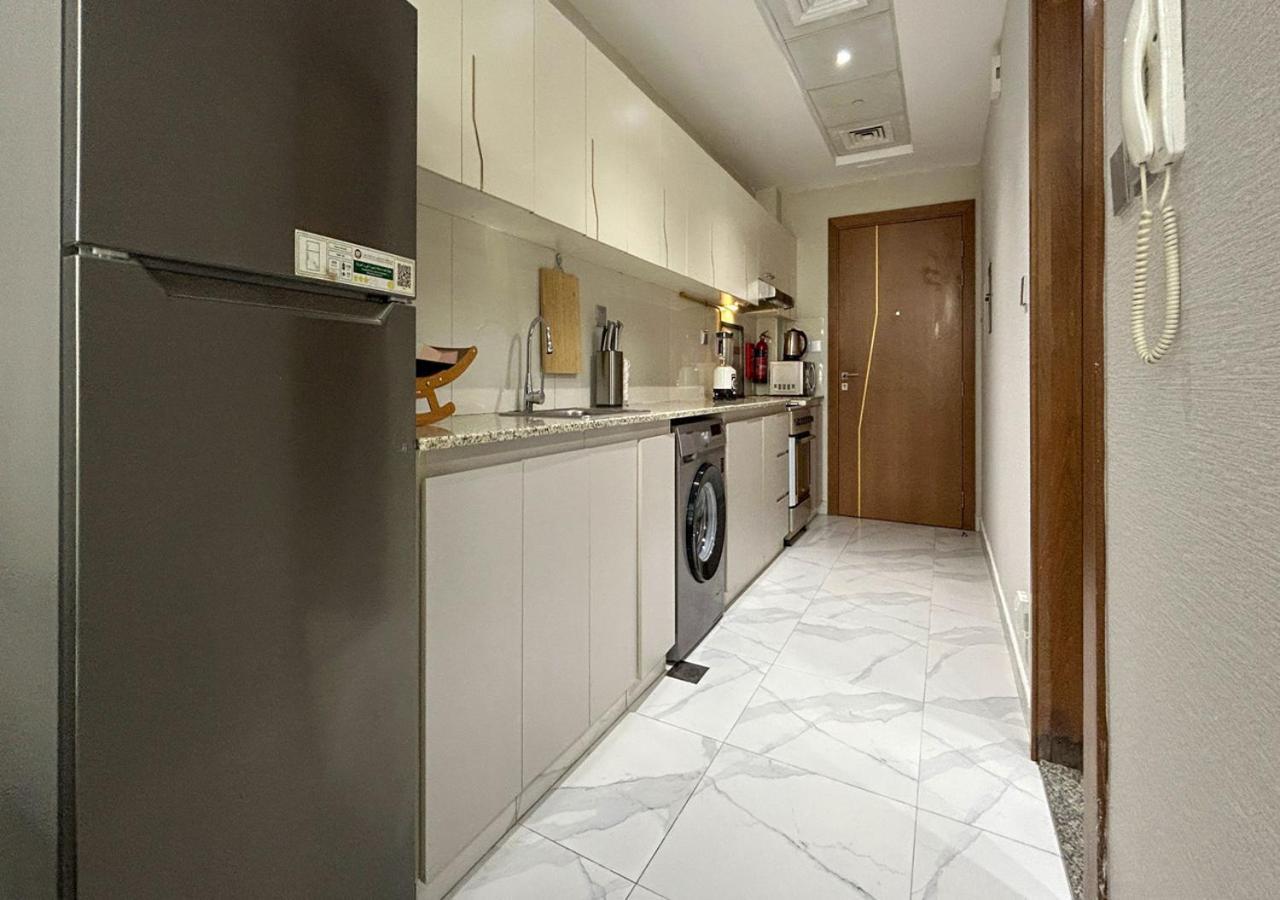 Bespoke Homes - With Canal Views In Millenium Binghatti Residences Apartment Dubai