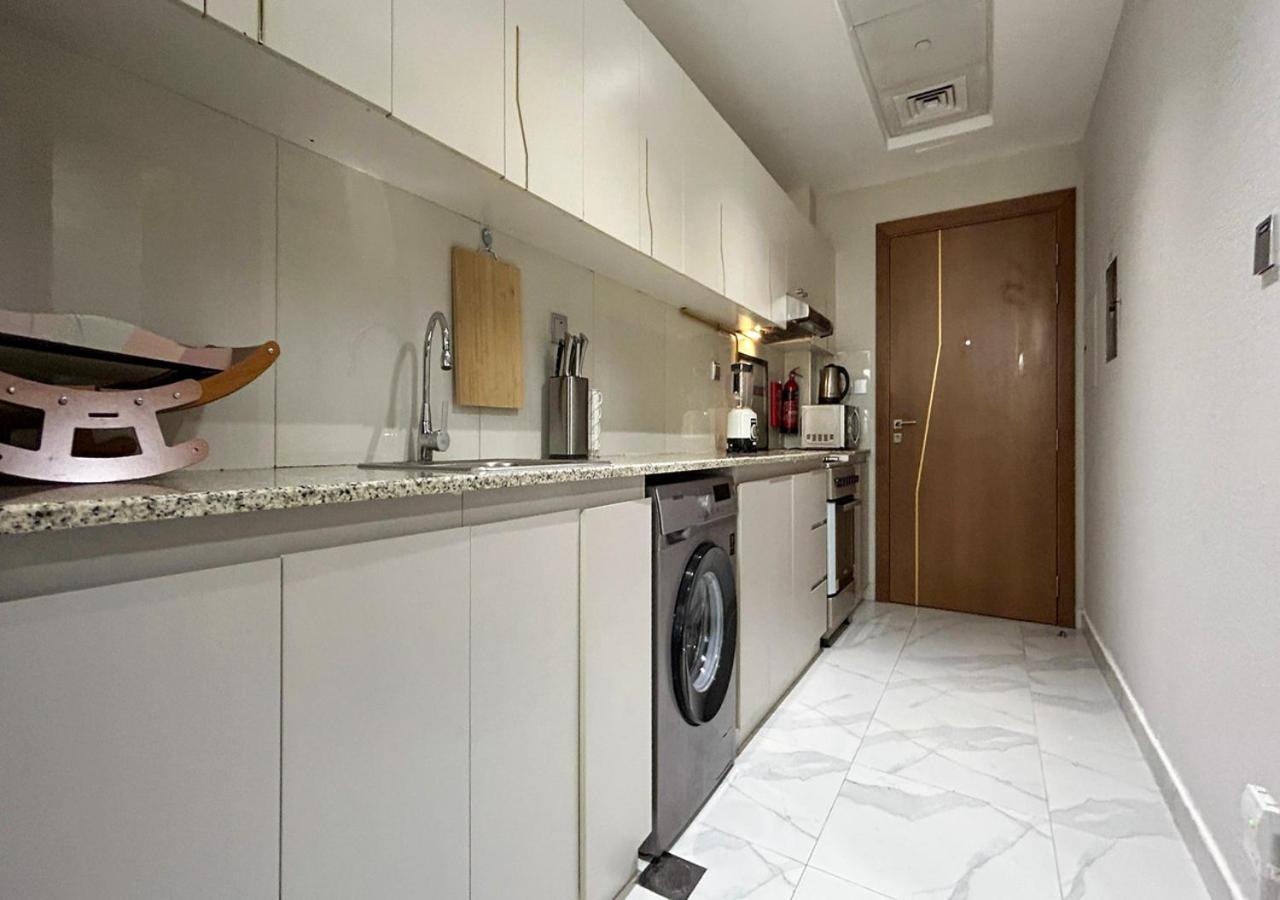 Bespoke Homes - With Canal Views In Millenium Binghatti Residences Dubai