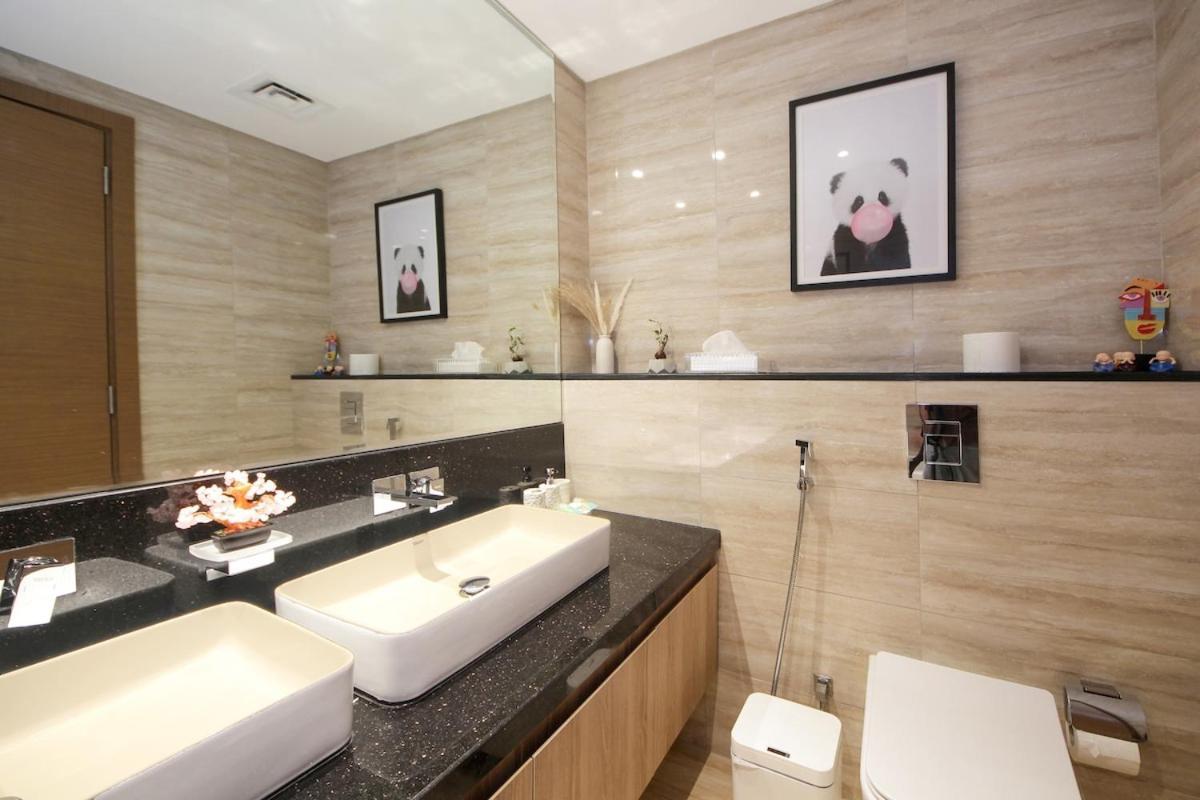 Urban Oasis 2br Retreat In With Pool View * Dubai