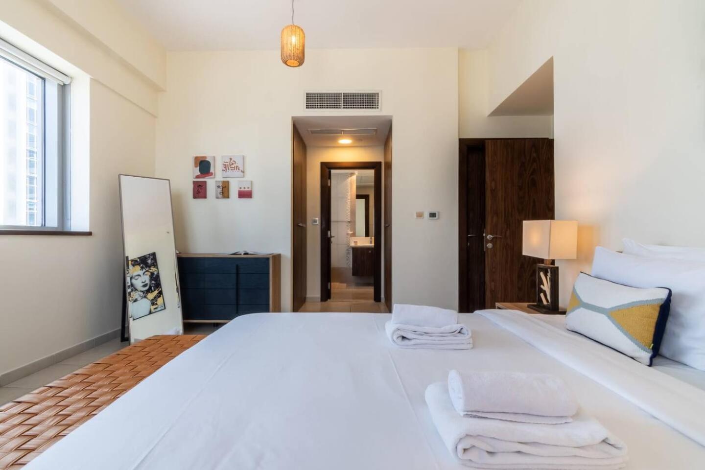 Apartment Scenic 2 Bedroom - Downtown Business Bay *