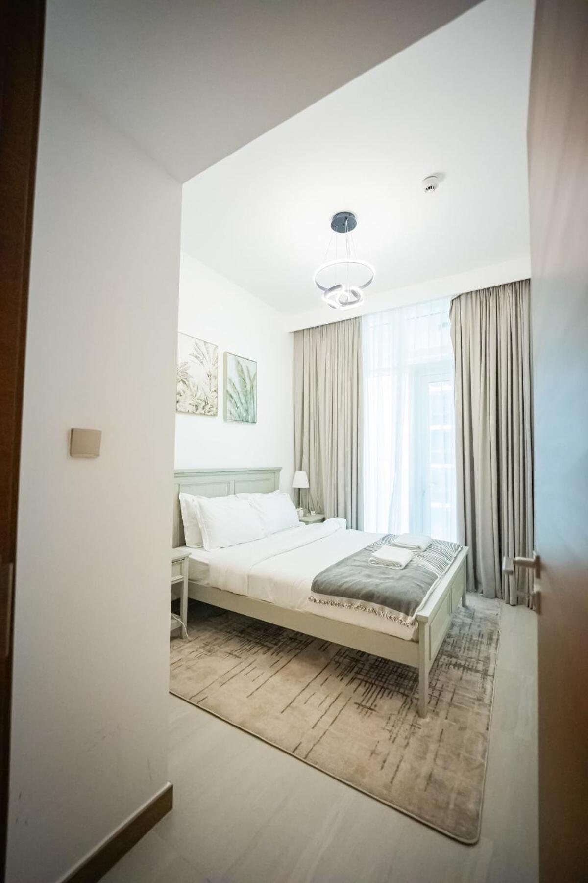 Fresh Luxury 2br With Amazing View * Dubai