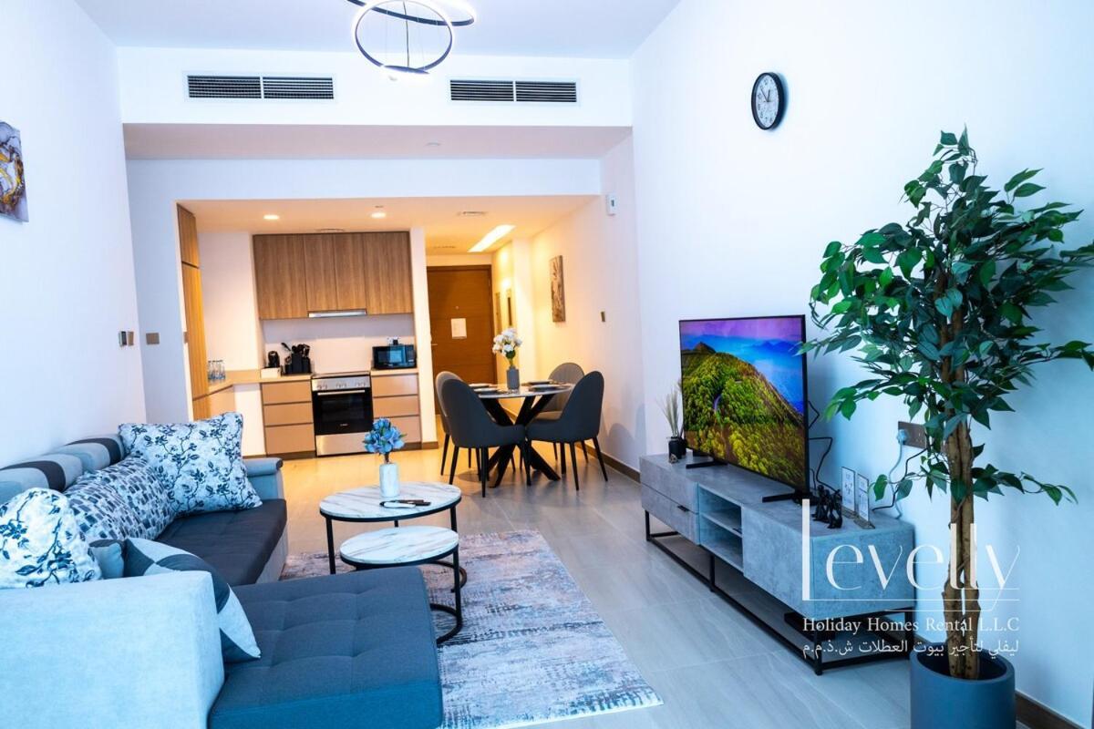 Fresh Luxury 2br With Amazing View Dubai