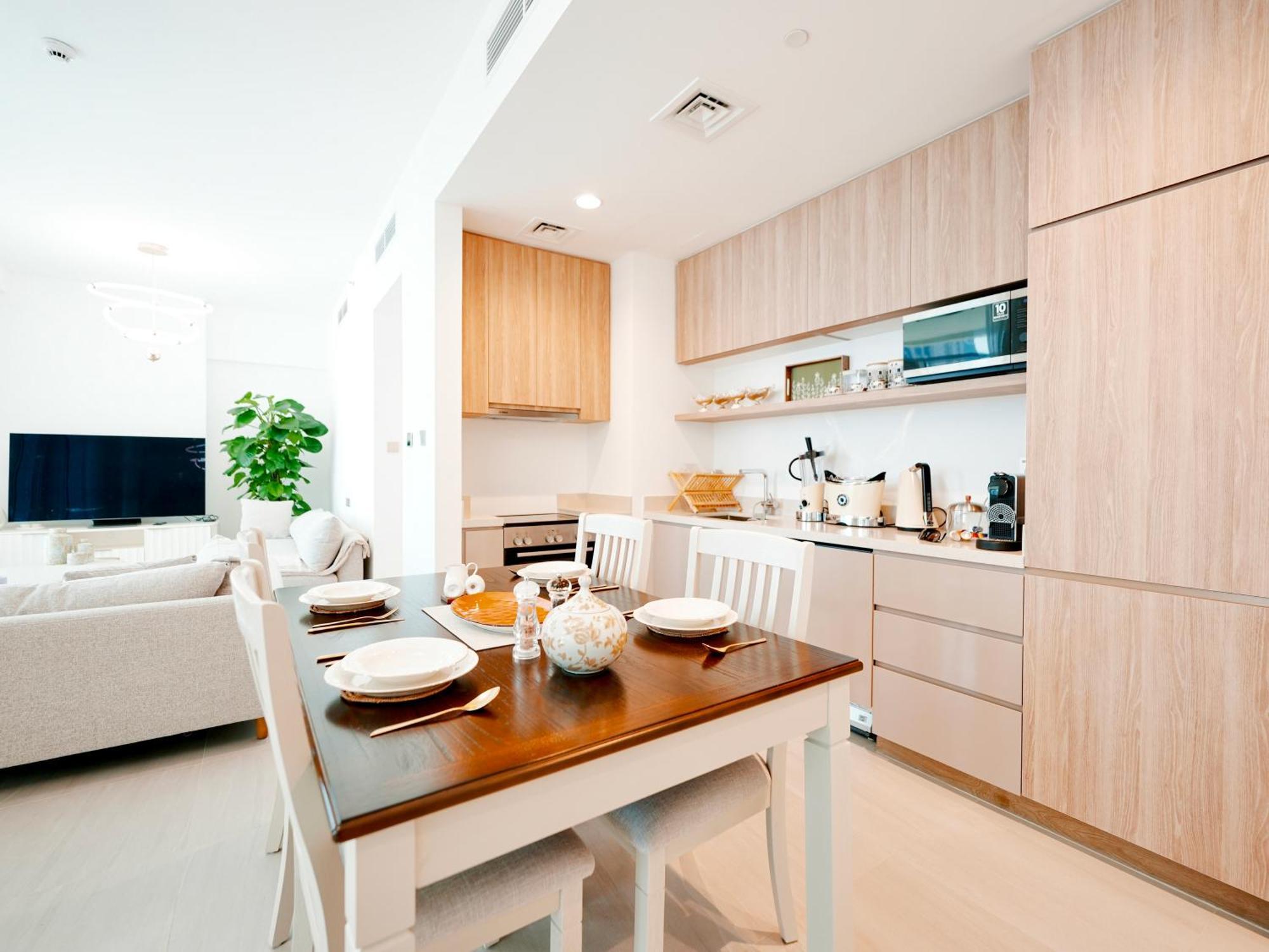 Elegant 2-bedroom Apartment, Branded & Luxury Amenities Apartment *