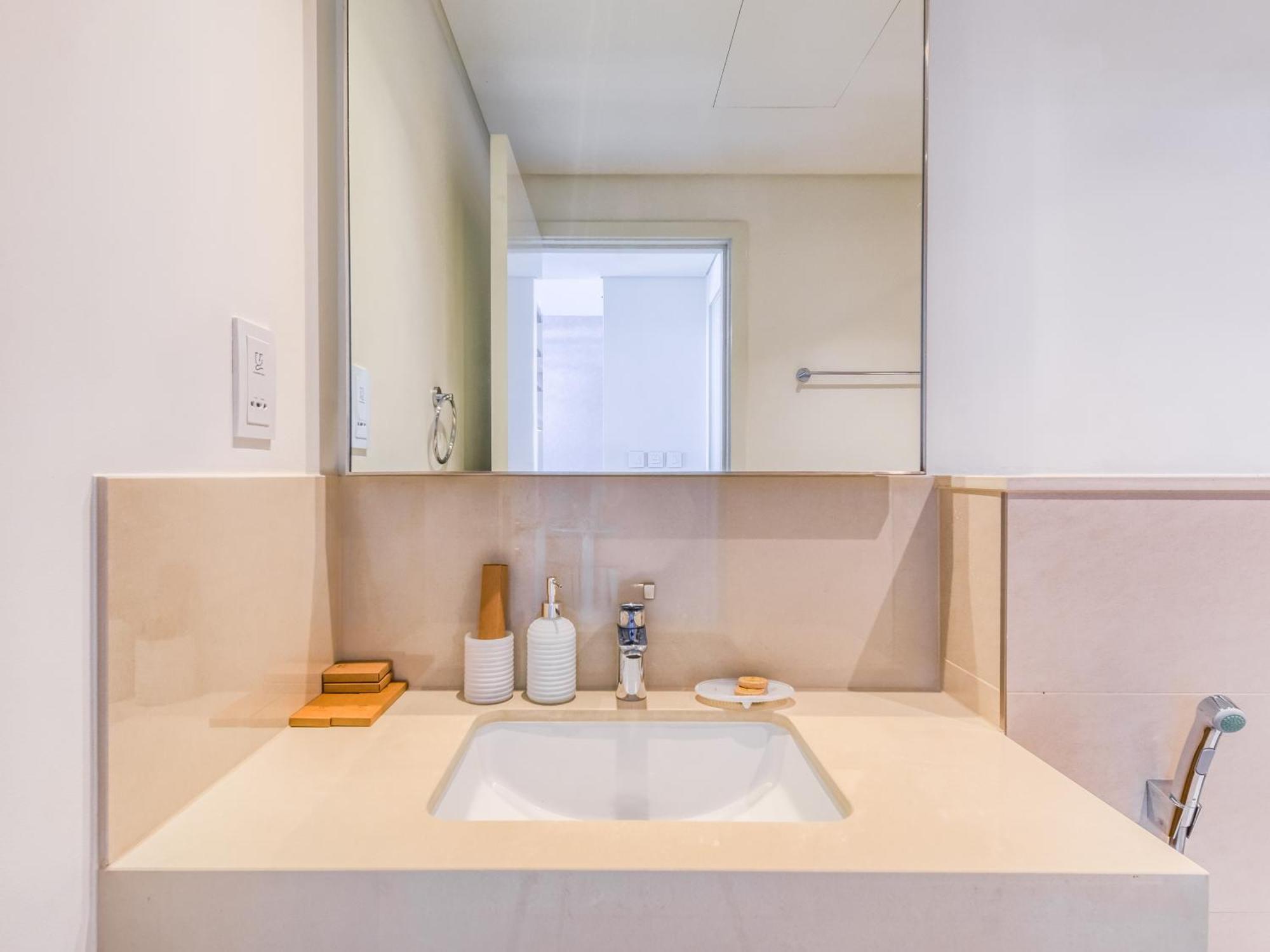 Trps - Downtown Views Ii Tower 2, Downtown - 1br Furnished - Near To Mall *