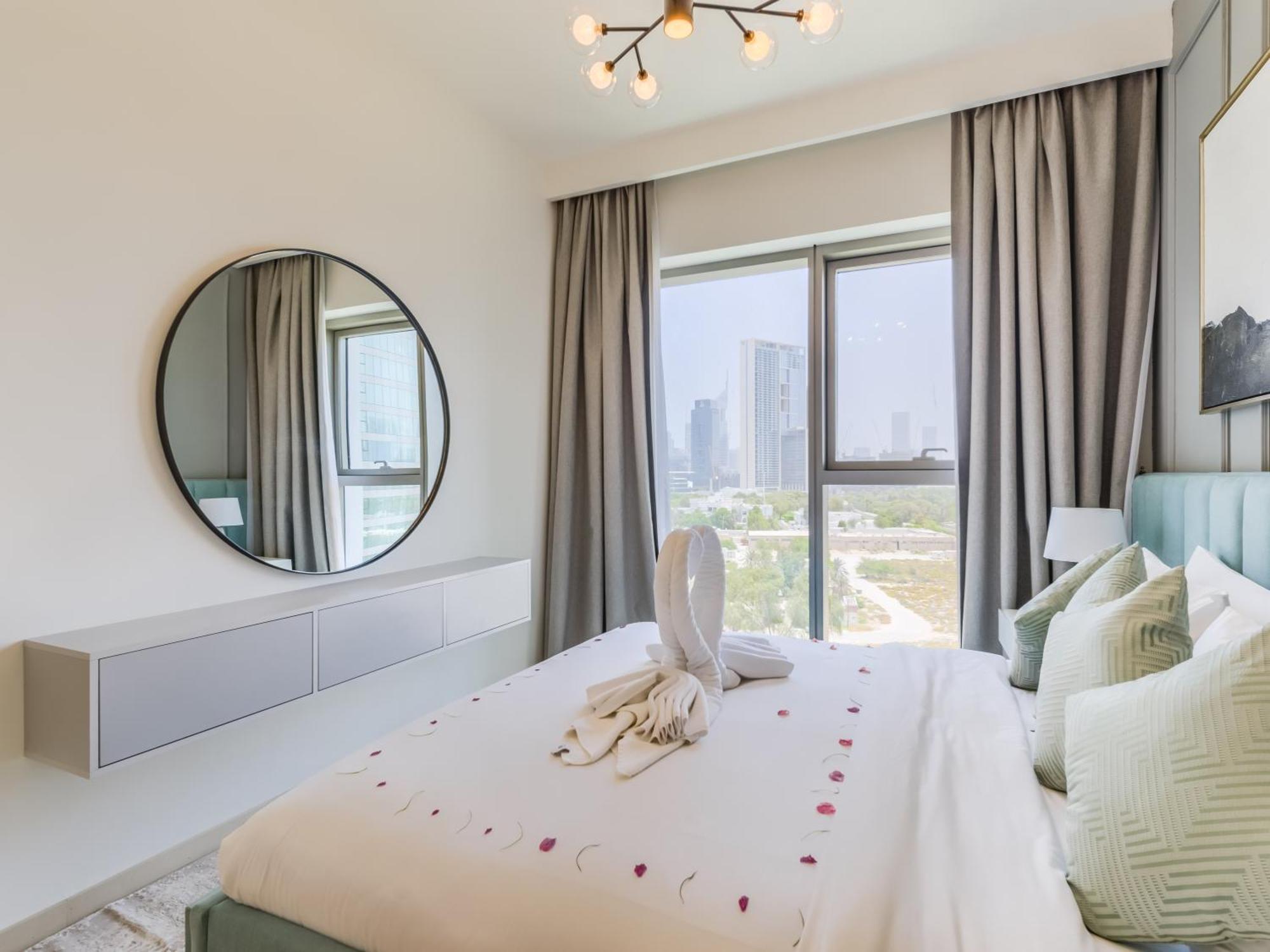 Trps - Downtown Views Ii Tower 2, Downtown - 1br Furnished - Near To Mall Apartment *