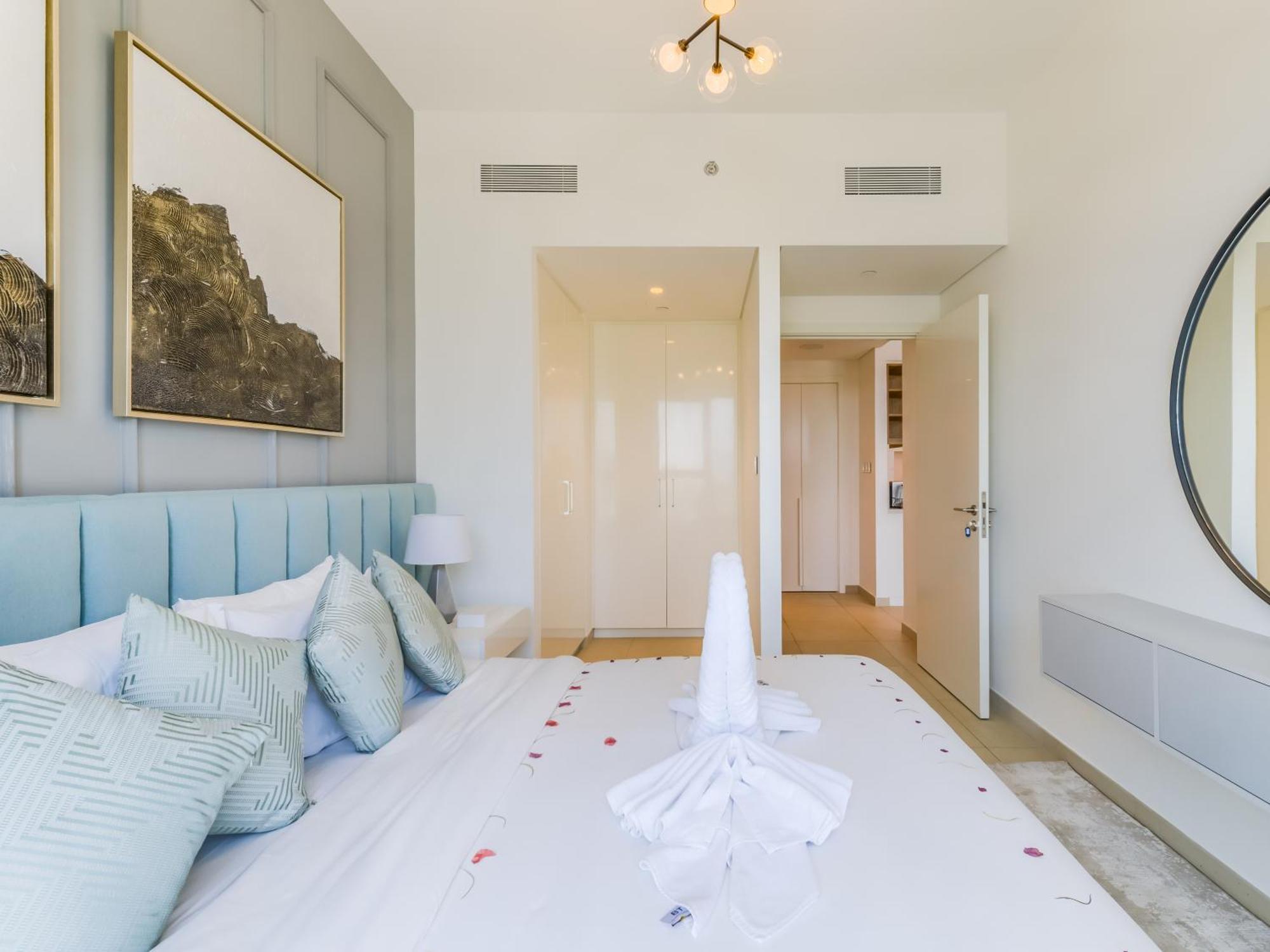Trps - Downtown Views Ii Tower 2, Downtown - 1br Furnished - Near To Mall Apartment Dubai