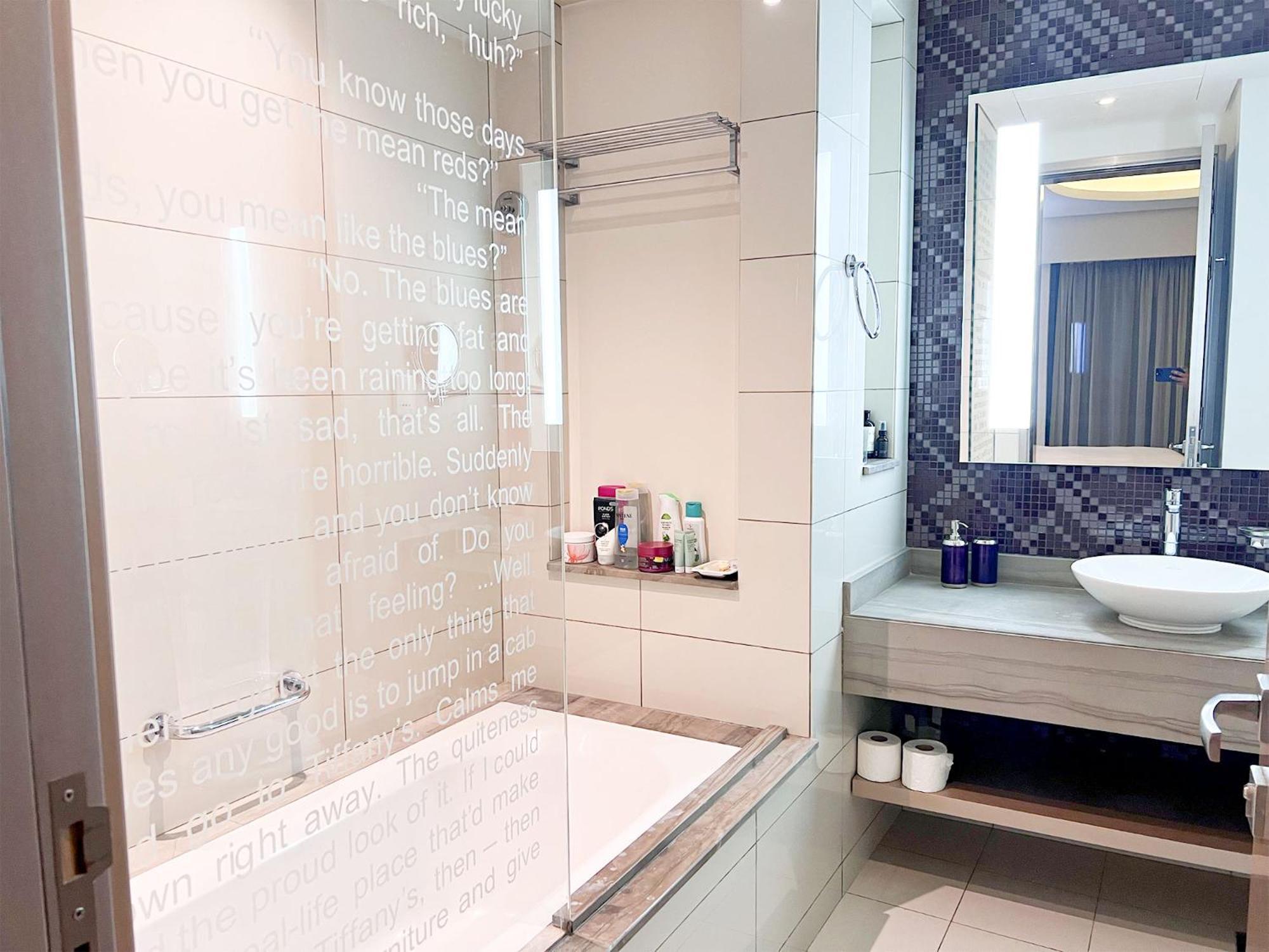 Paramount Towers - Cosmos Living 1 Bedroom Dubai