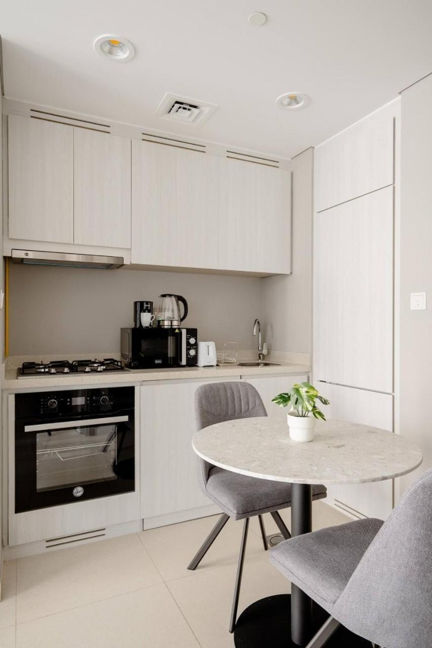 One Bed Mbl Jlt Dubai