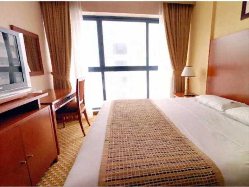 London Crown 1 Aparthotel