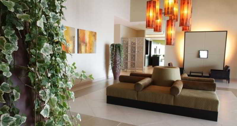 Holiday Express Dubai, Jumeirah By Ihg 3* Dubai