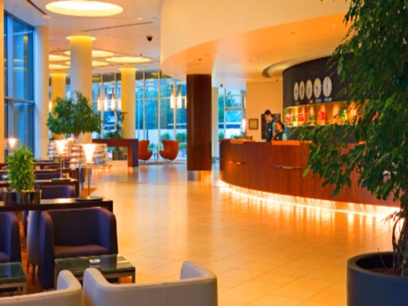 Hotel Ibis World Trade Centre 3*