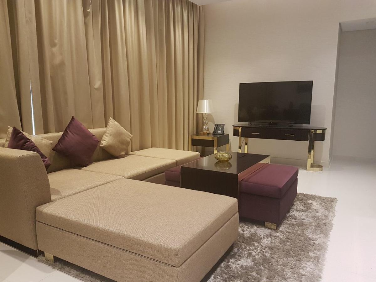 Green Future Holiday Homes - Upper Crest Apartment Dubai