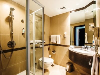Holiday Express Dubai, Jumeirah By Ihg 3*