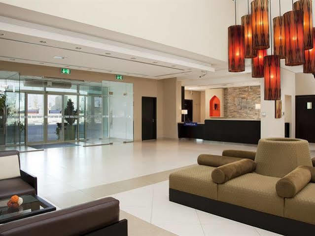 Hotel Holiday Express Dubai, Jumeirah By Ihg 3*