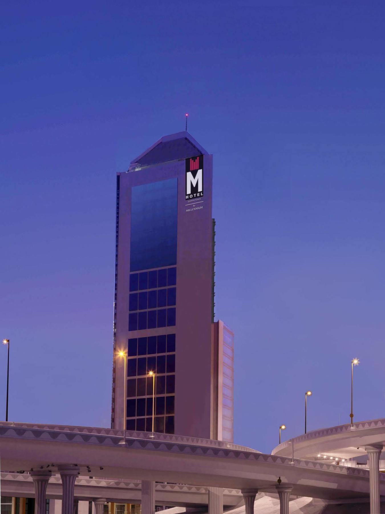 Hotel Millennium Downtown 4*