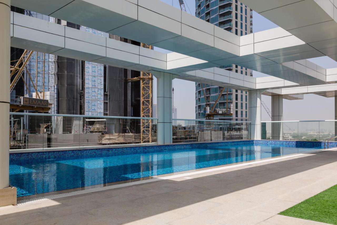 Higuests - Mon Reve Dubai